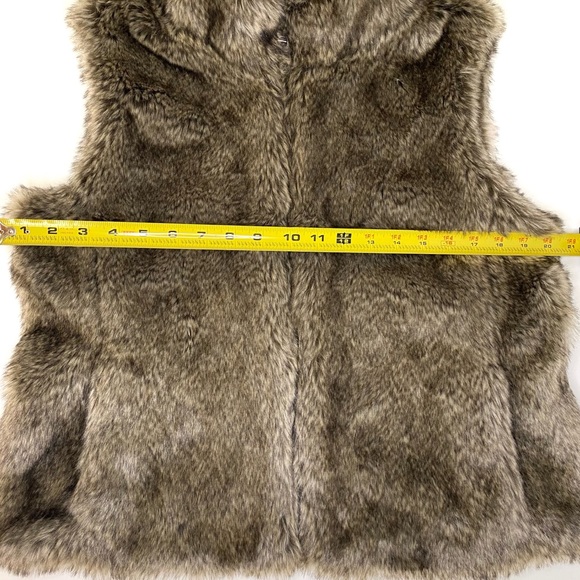 Banana Republic Brown Faux Fur Satin Lined Vest - Picture 15 of 16